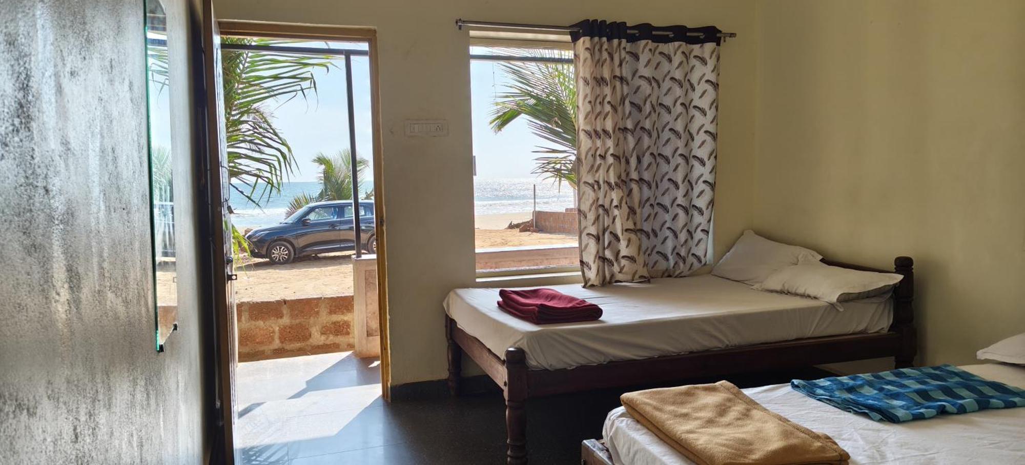 Gokarna Govekar Sea Facing Rooms Esterno foto