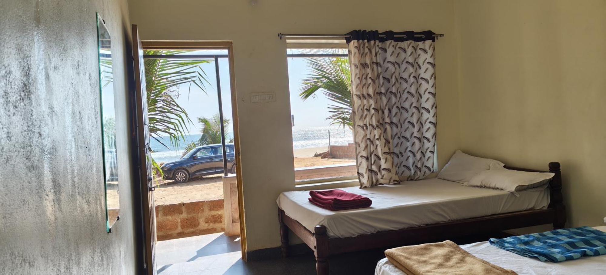 Gokarna Govekar Sea Facing Rooms Esterno foto